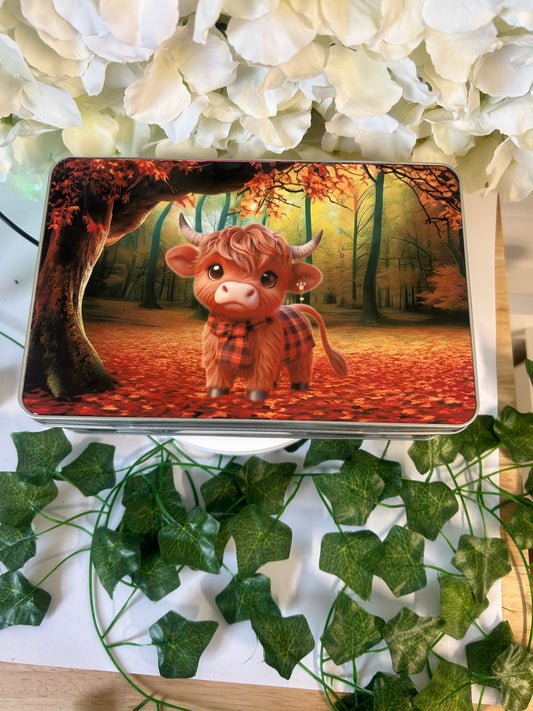 Highland Cow themed Tins with 20 Triple Snap bars